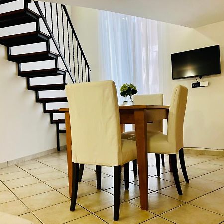 Gesu Nuovo Apartment Неаполь Экстерьер фото